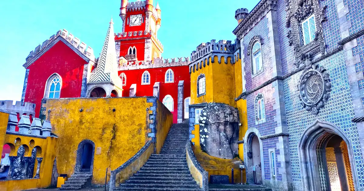 Five and a half hours from Lisbon with a guide at Pena Palace terraces and Quinta da Regaleira, on a tour of Pena Palace in Sintra, castle tours in Europe